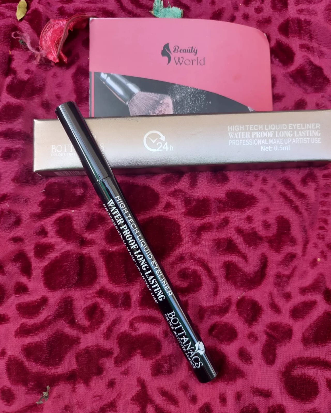 Bottanacs Pen Eyeliner – Waterproof