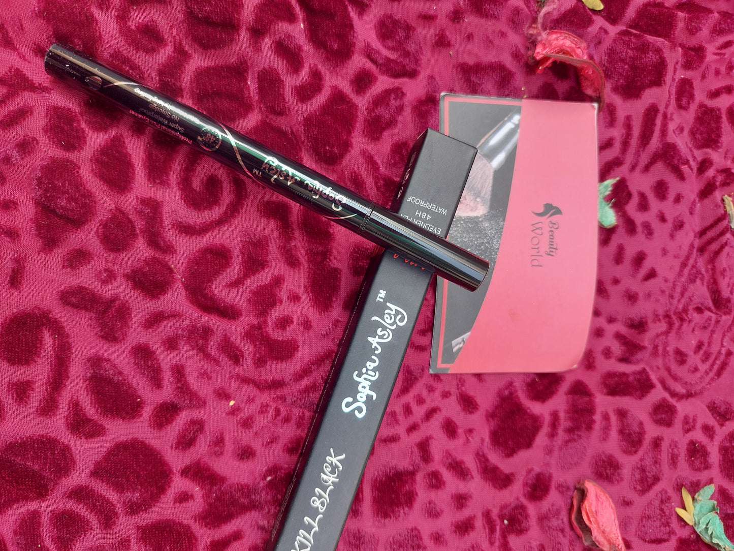 Sophia Asley Pen Eyeliner – Kill Black Waterproof Liner