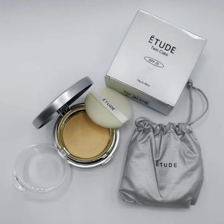 Etude Compact Powder – Smooth Finish & Oil Control